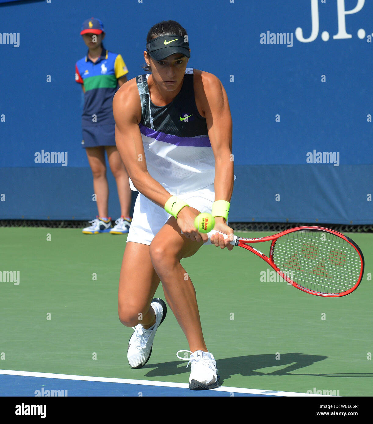 New York, USA. 26 Aug, 2019. Tag 1 Caroline Garcia (FRA) in der ersten Runde Foto Anne Parker International Sport Fotos Ltd/Alamy Live News Credit: Roger Parker/Alamy leben Nachrichten Stockfoto