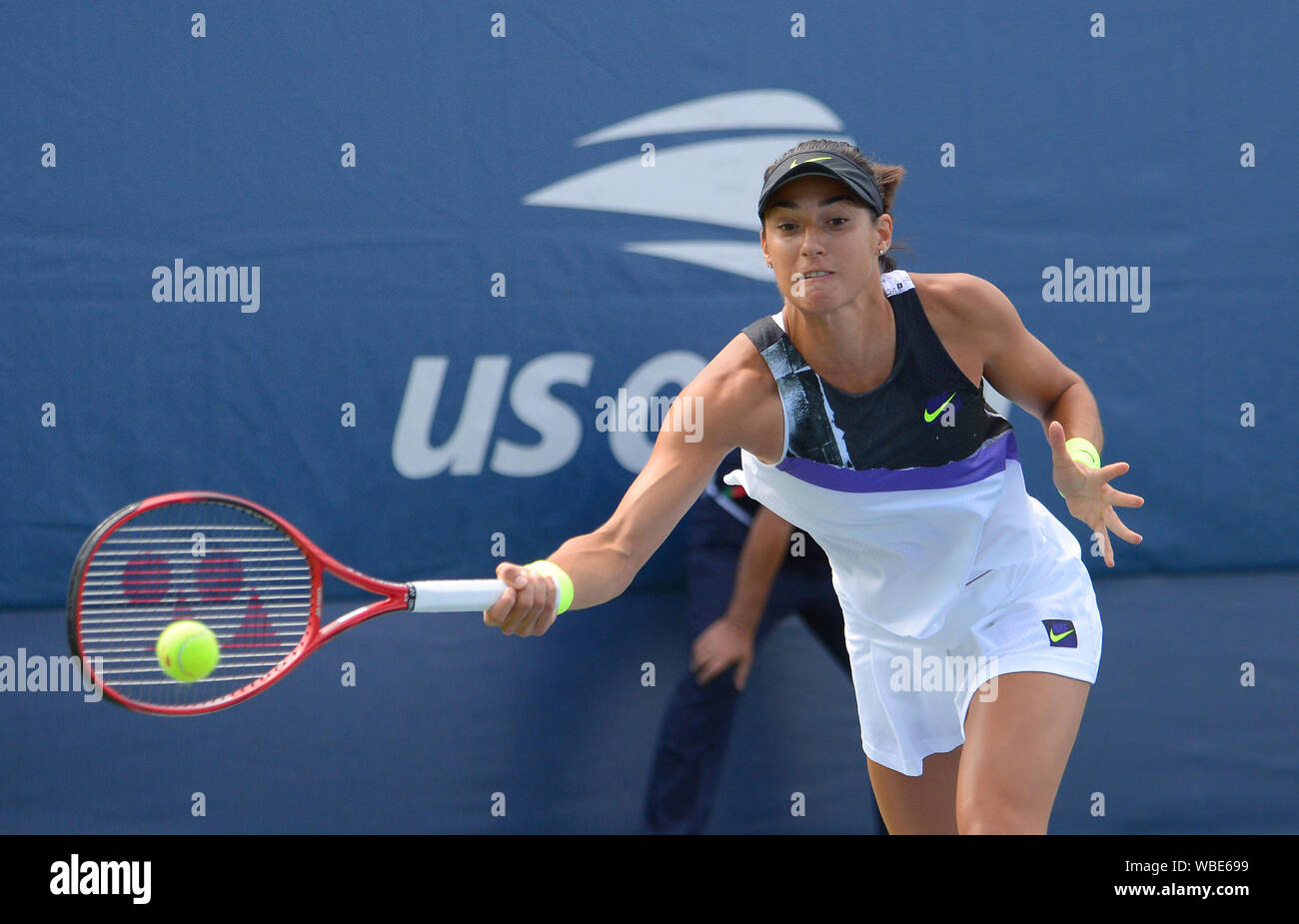 New York, USA. 26 Aug, 2019. Tag 1 Caroline Garcia (FRA) in der ersten Runde Foto Anne Parker International Sport Fotos Ltd/Alamy Live News Credit: Roger Parker/Alamy leben Nachrichten Stockfoto