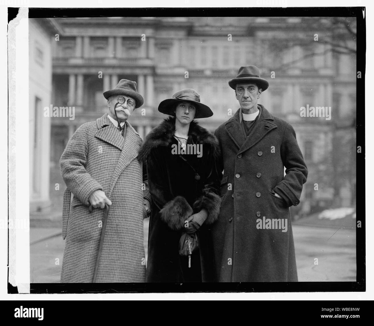 Frederic Dearr, Fräulein Irene Owen, Rev. G. Vail, 1/31/23 Abstract / Medium: Nationale Foto- Sammlung Stockfoto
