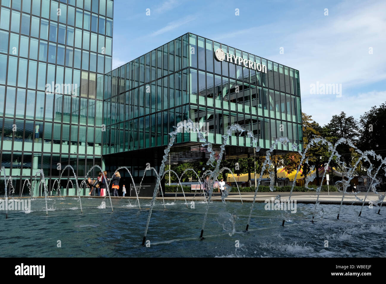 Eine Nahaufnahme der Hyperion Hotel, ehemals Ramada Plaza, Basel, Schweiz Stockfoto