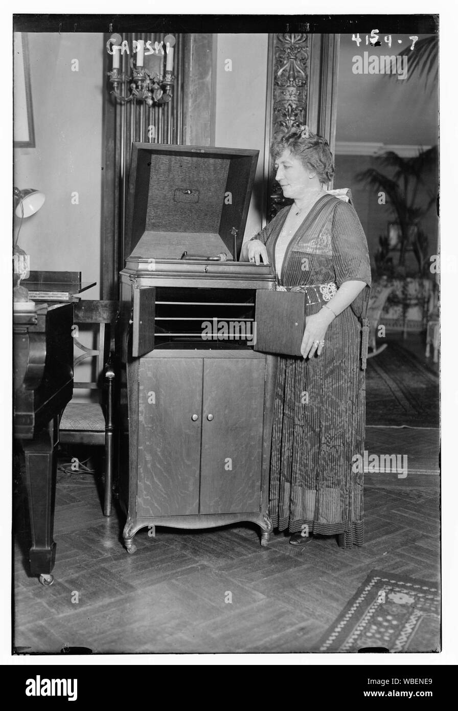 Gadski Abstract / Medium: 1 Negativ: Glas; 5 x 7 in. oder kleiner. Stockfoto