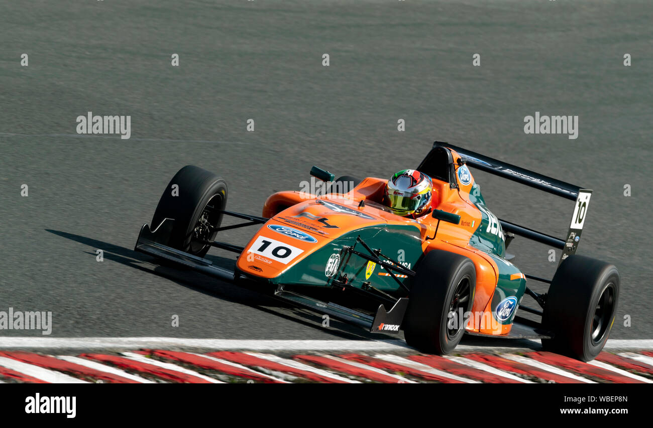 Auto 10, Fahrer, Mariano Martinez, Fortec Motorsport F4 Meisterschaft Freitag Sitzung 2 Stockfoto