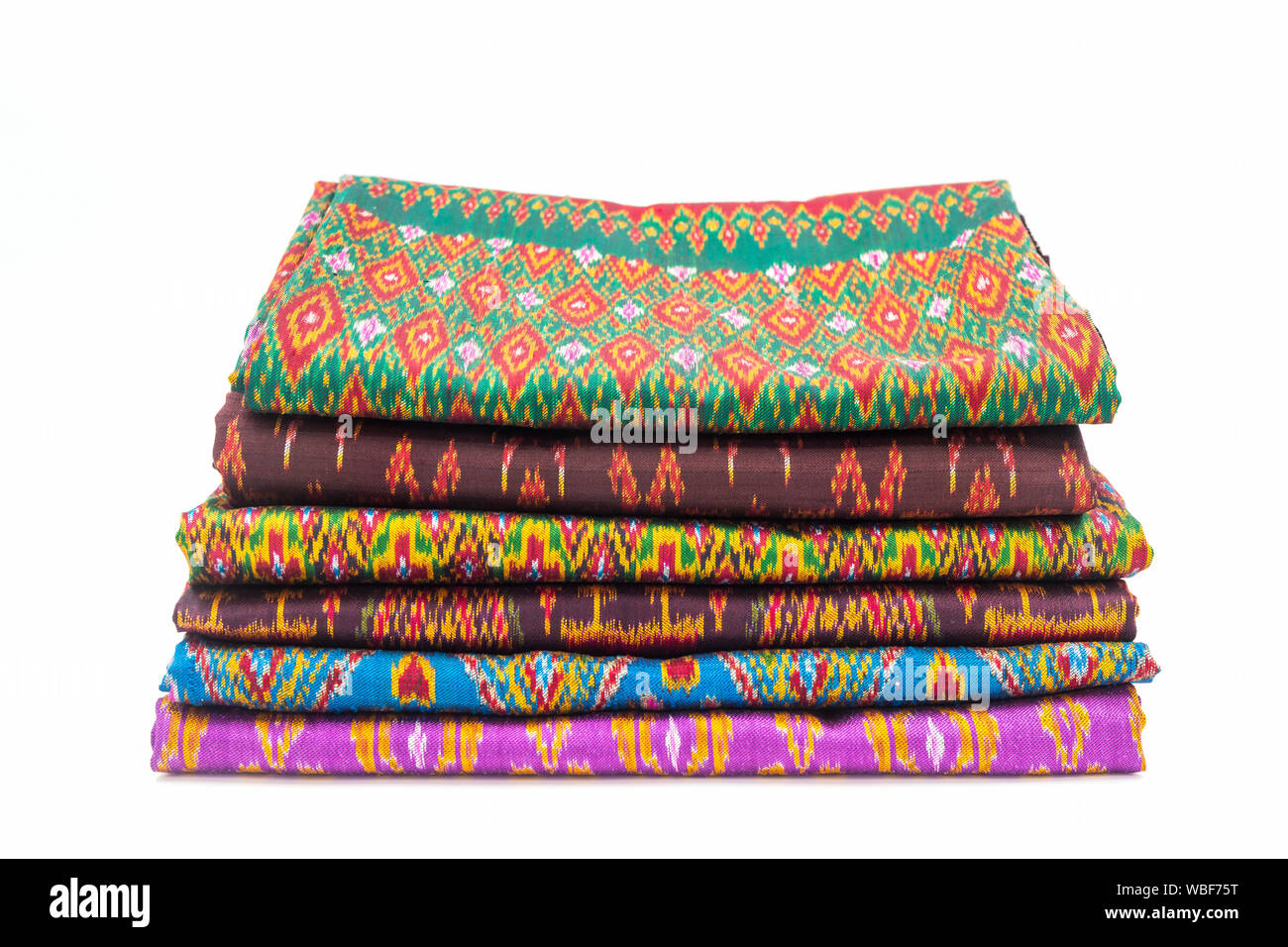 Thai Silk fabric Muster auf weißem Hintergrund. Traditionelle thailändische Gewebe. Stockfoto