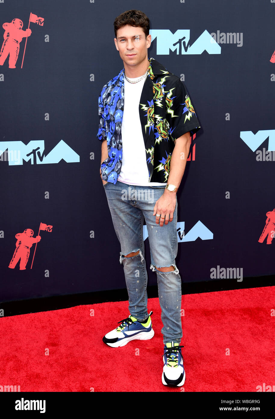 Joey Essex an den MTV Video Music Awards 2019 im Prudential Center in Newark, New Jersey statt. Stockfoto Joey Essex an den MTV Video Music Awards 2019 im Prudential Center in Newark, New Jersey statt. Stockfoto