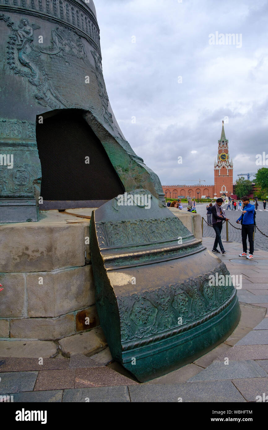 Moskau, Russland - 2. August 2019: Die zarenglocke. Auch als Tsarsky Kolokol, Zar Kolokol III oder Royal Bell bekannt, ist ein 6.14 m (20.1 ft) hoch, 6. Stockfoto