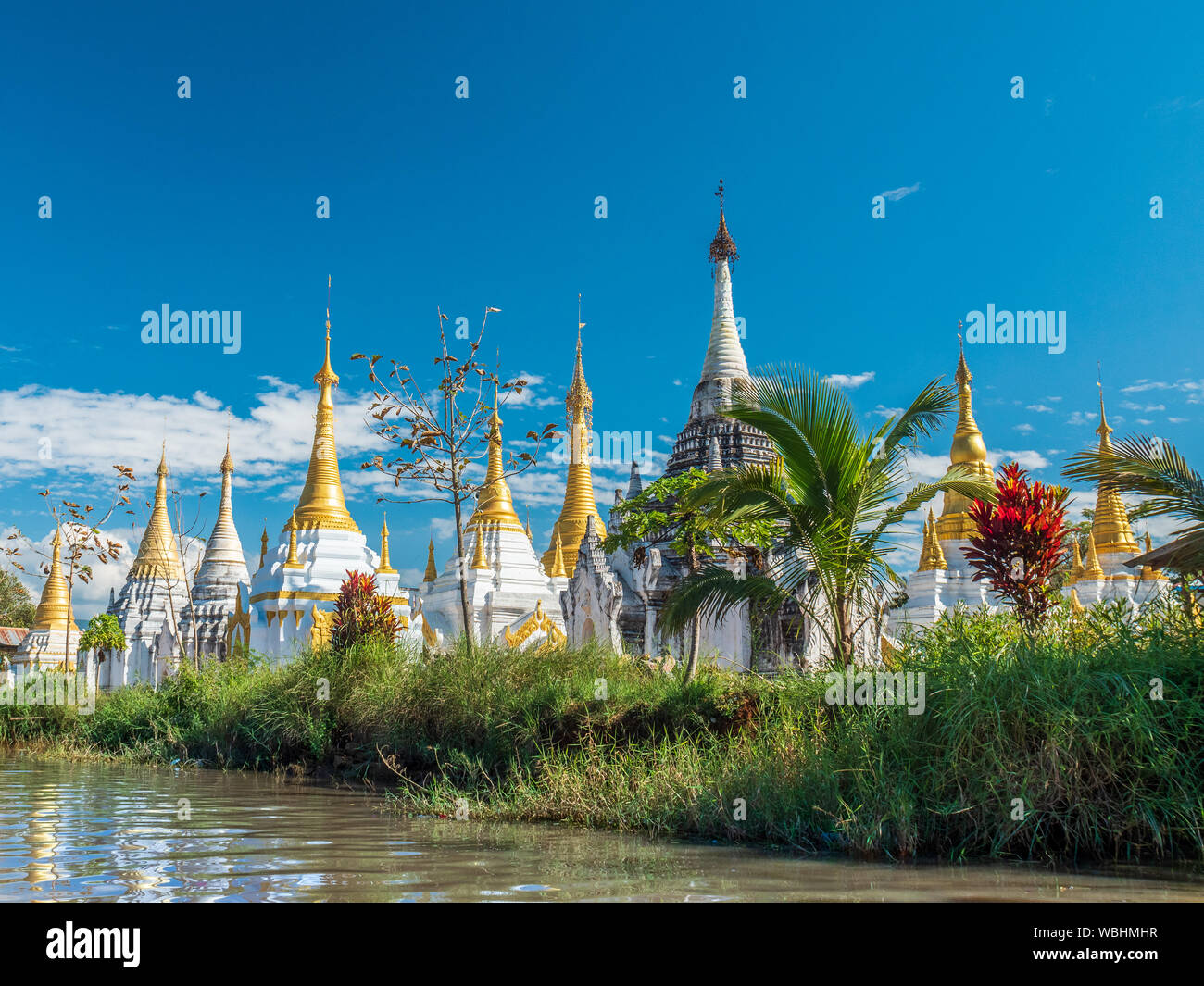 Buddhistischen Pagoden am See Inle Stockfoto