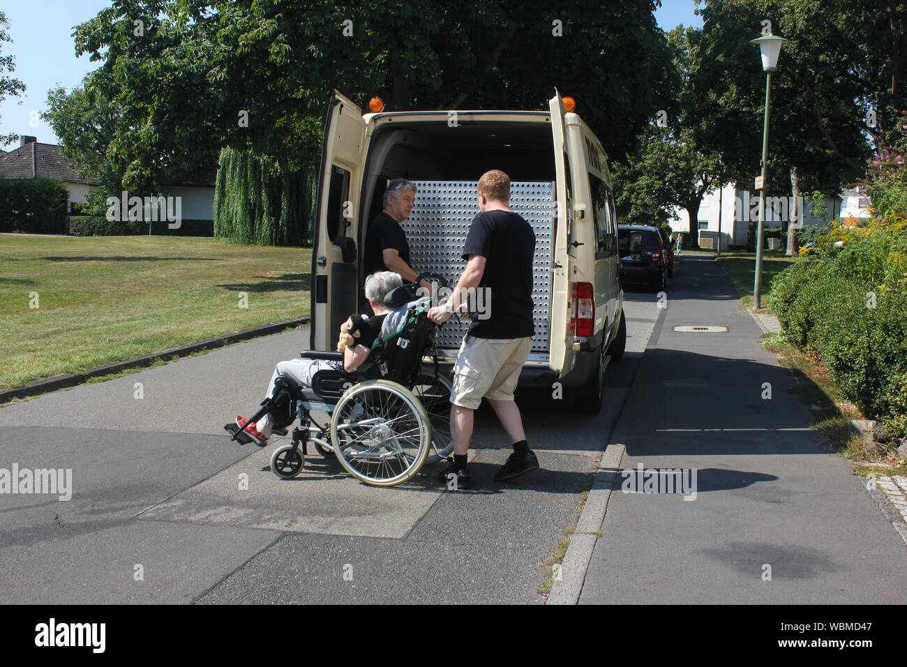 Transport für behinderte Menschen. Stockfoto