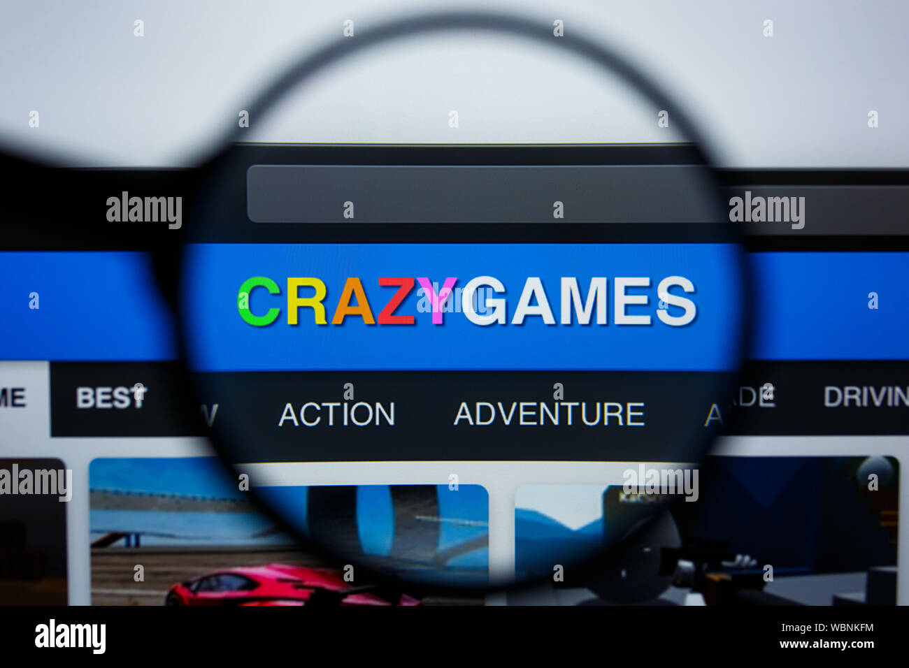 Los Angeles, Kalifornien, USA - 21. Jule2019: Illustrative Editorial von  CRAZYGAMES.COM Website Homepage. CRAZY GAMES Logo sichtbar auf dem  Anzeigebildschirm angezeigt Stockfotografie - Alamy