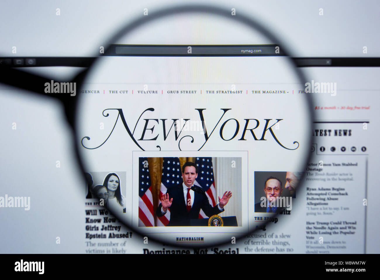 Los Angeles, Kalifornien, USA - 21. Jule2019: Illustrative Editorial von NY MAG-Homepage. NEW YORK Logo sichtbar auf dem Anzeigebildschirm angezeigt. Stockfoto