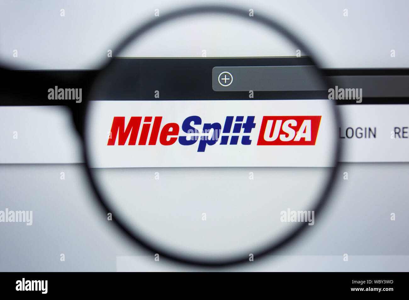 Los Angeles, Kalifornien, USA - 21. Jule2019: Illustrative Editorial von MILESPLIT.COM Website Homepage. 1,6 KM SPLIT USA Logo sichtbar auf dem Anzeigebildschirm angezeigt. Stockfoto