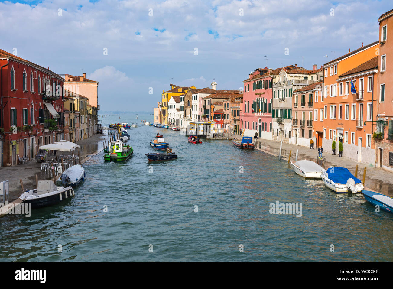 Den Canale di Cannaregio, im Westen von der Ponte dei Tre Archi, Venedig, Italien Stockfoto