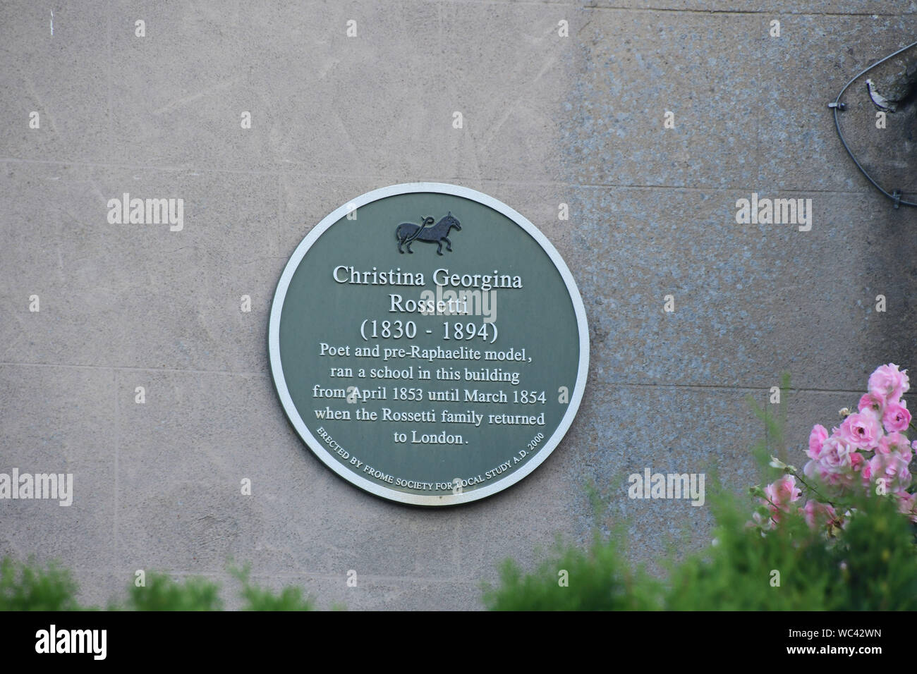 Gedenktafel am Haus in Frome, wo Christina Georgina Rossetti, der Dichter und Pre-raphaelite Modell lief eine Schule mit ihrer Mutter, als ihre Familie war Stockfoto
