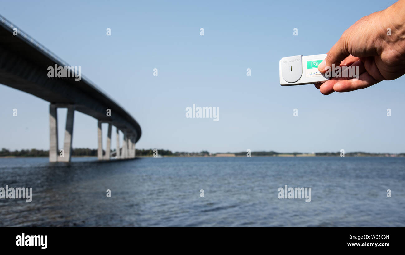 Zahlung Methode der Kronprinzessin Mary Brücke über den Firth von Roskilde in frederikssund, Dänemark, 26. August 2019 Stockfoto