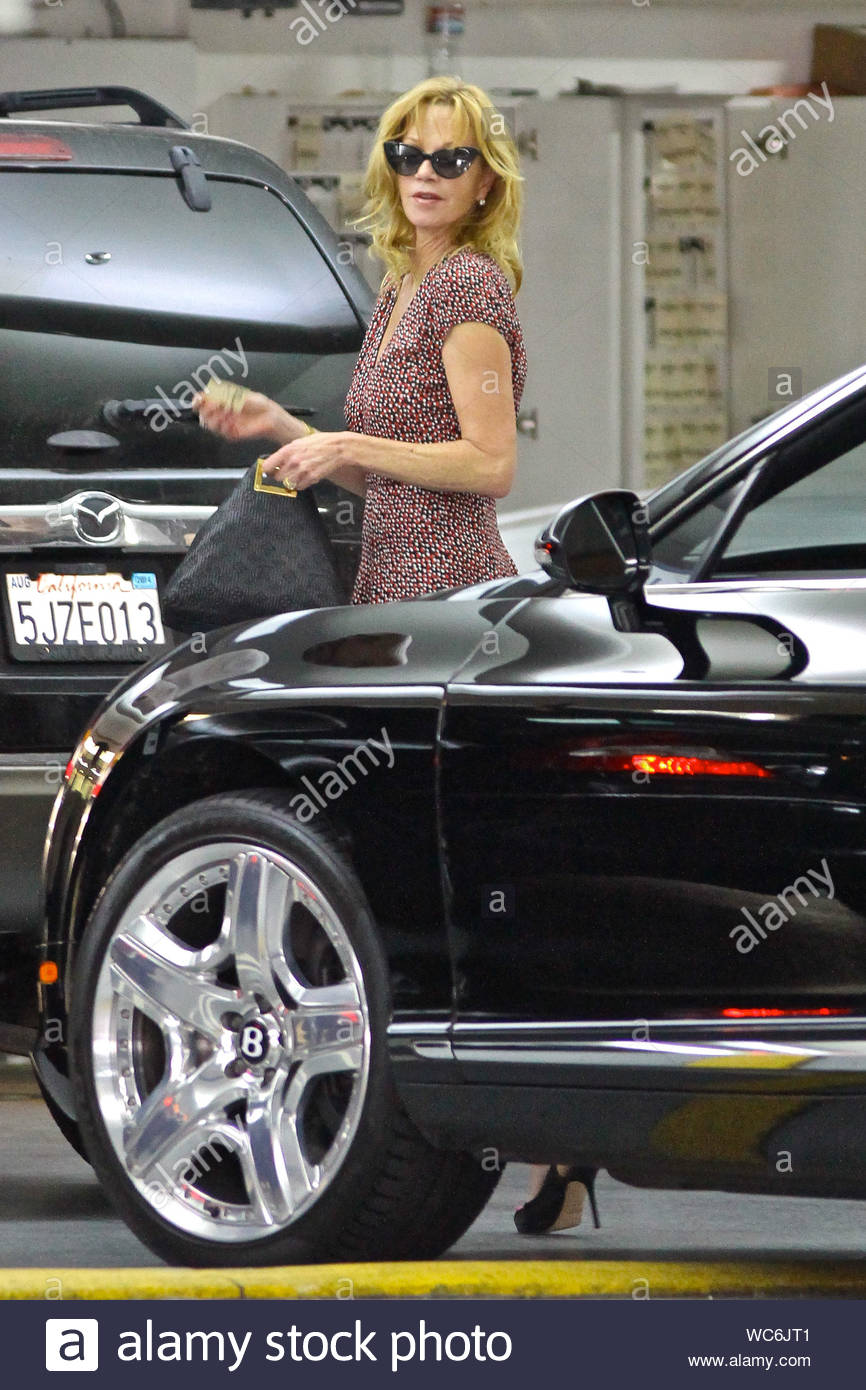 Black Cat Garage Stockfotos Black Cat Garage Bilder Alamy