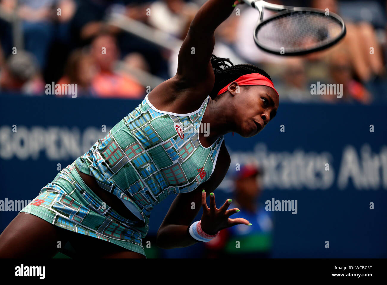 Flushing Meadows, New York, United States. 27 Aug, 2019. Core Gauff während ihrer ersten Runde gegen Anastasia Popov Russlands bei den US Open in Flushing Meadows, New York. Gauff gewann das Match in drei Sätzen. Quelle: Adam Stoltman/Alamy leben Nachrichten Stockfoto