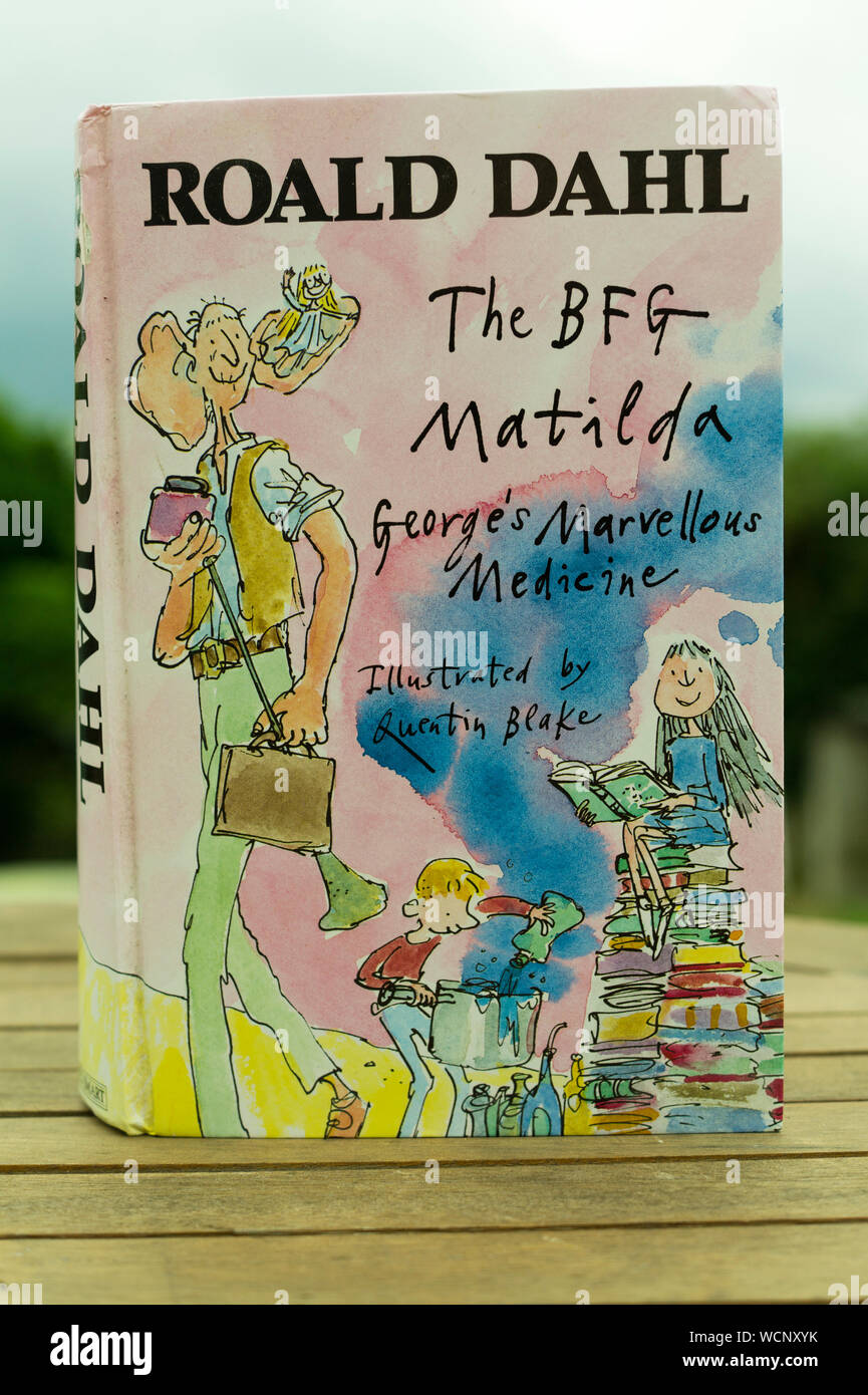 Roald Dahl der BFG, Matilda und Georges wunderbare Medizin Kompendium Buch der klassischen Literatur der Kinder. Stockfoto