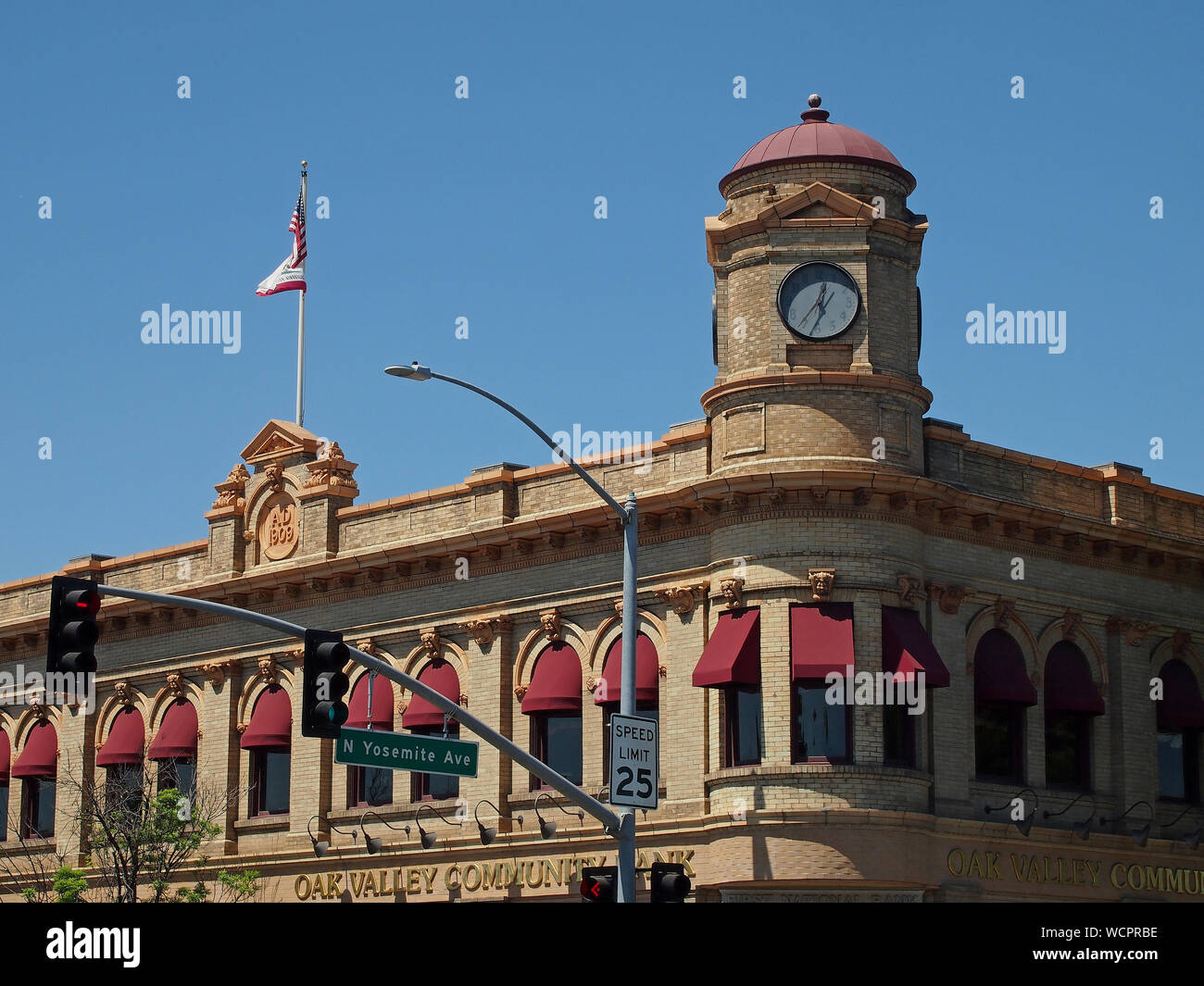 First National Bank von Oakdale Gebäude auf N Yosemite Ave, Kalifornien Stockfoto