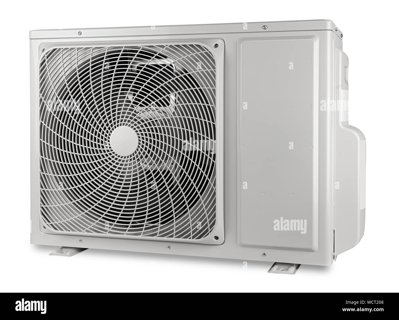 Outdoor Wärmepumpe Technologie Kompressor der Klimaanlage Mini split ac Zustand System auf weißem Hintergrund Stockfoto