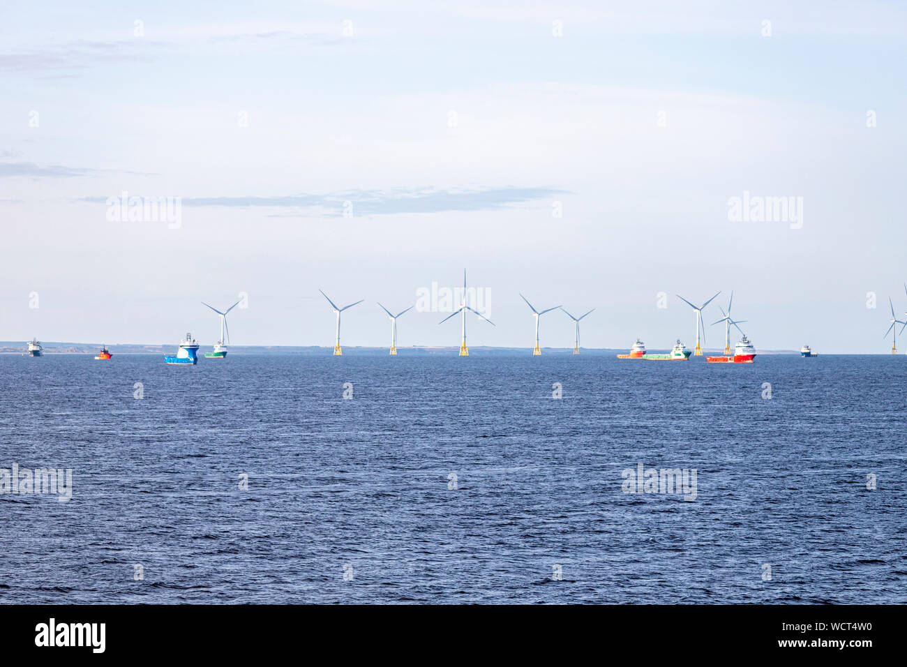 Europäische Offshore Wind Deployment Center, Aberdeen Bay Wind Farm aus, MV Hrossey fähre NorthLink Ferries, Aberdeen, Schottland, Großbritannien Stockfoto