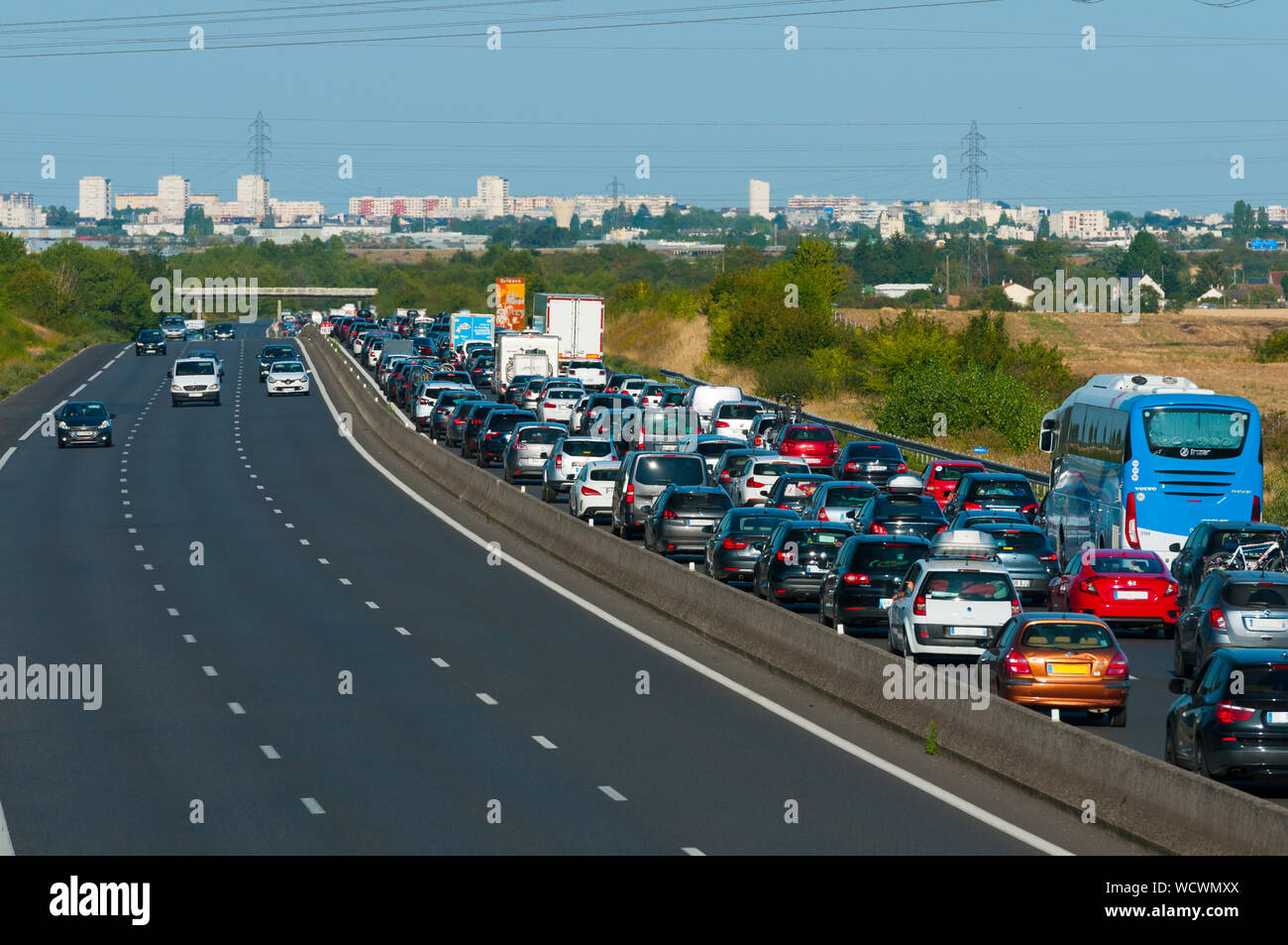 Frankreich, Orleans, Autobahn A 10, Sonntag 25/8/19 im Westen der Stadt, recurent Stau an der Rückkehr der Sommerferien Stockfoto