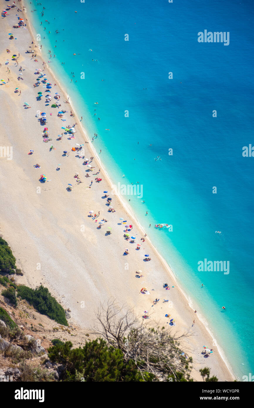 Berühmte Myrtos Beach in Kefalonia, Griechenland. Stockfoto