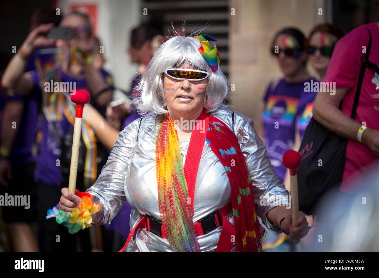 © Chris Bull. 24/8/19 Manchester, UK. Manchester Pride 2019 Parade durch das Stadtzentrum von Manchester heute (Samstag, 24. August). In diesem Jahr, Stockfoto