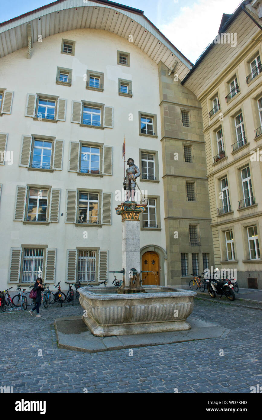 Vennerbrunnen Springbrunnen Statue am Rathausplatz. Altstadt, Bern, Schweiz Stockfoto