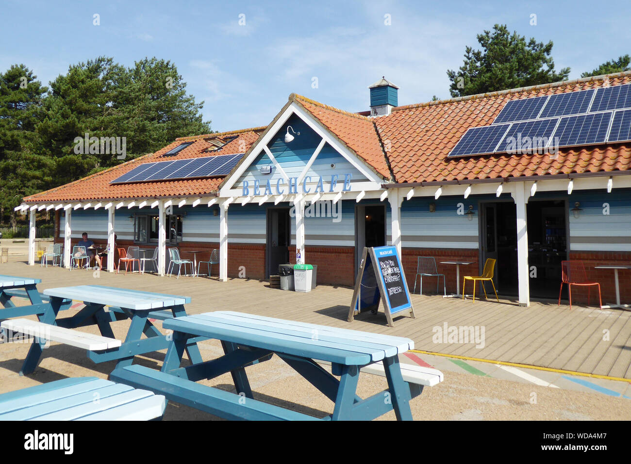 "Beachcafe' Gebäude an Wells-Next - - Meer, Küste North Norfolk, Großbritannien. Stockfoto
