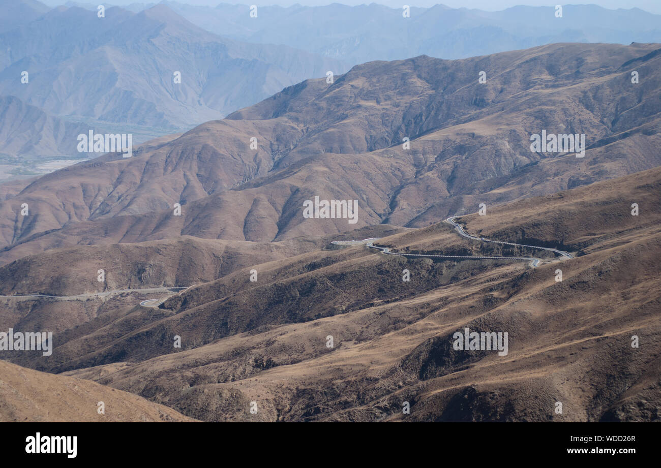 Straße bis zum Dach der Welt, dem Himalaya Tibet Stockfoto