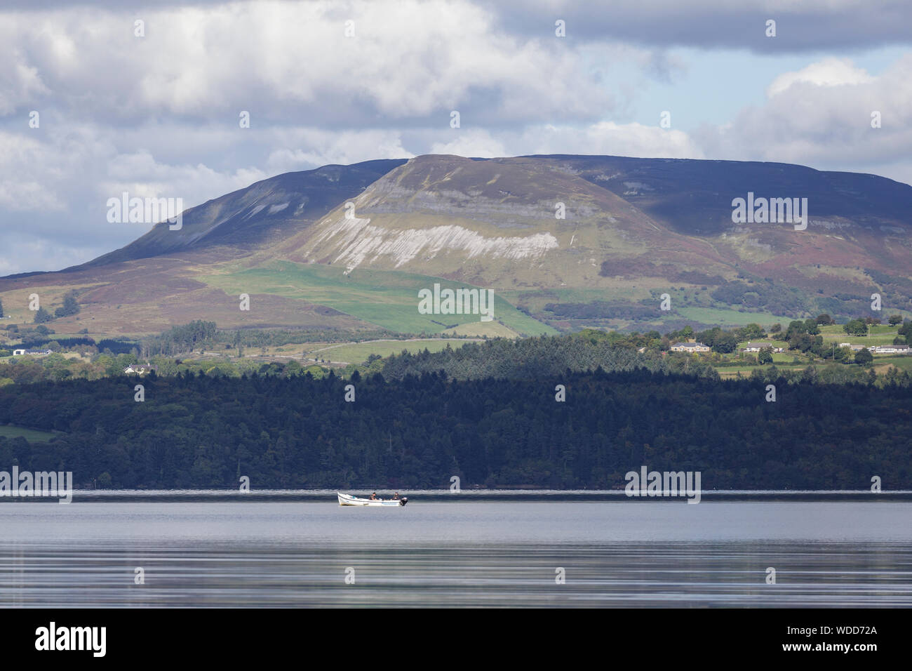 Lough Gill und Benbulbin im County Sligo, Irland. Stockfoto