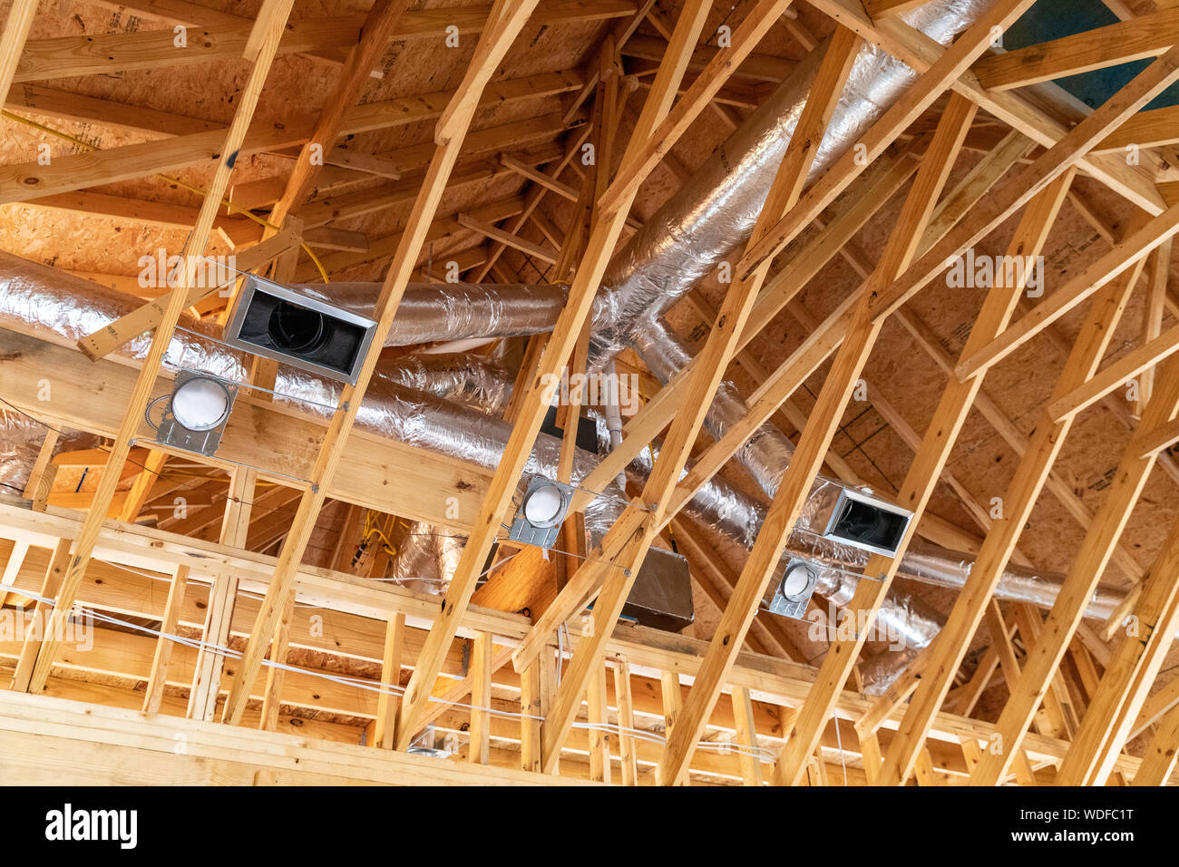 Neuer Klimaanlage Lüftungsschlitze im neuen Haus Bau Stockfotografie - Alamy