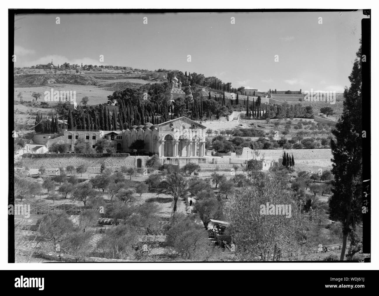 Gethsemane Basilika aus der ganzen Kedron [d.h., Kidron] Tal Abstract / Medium: G. Eric und Edith Matson Fotosammlung Stockfoto