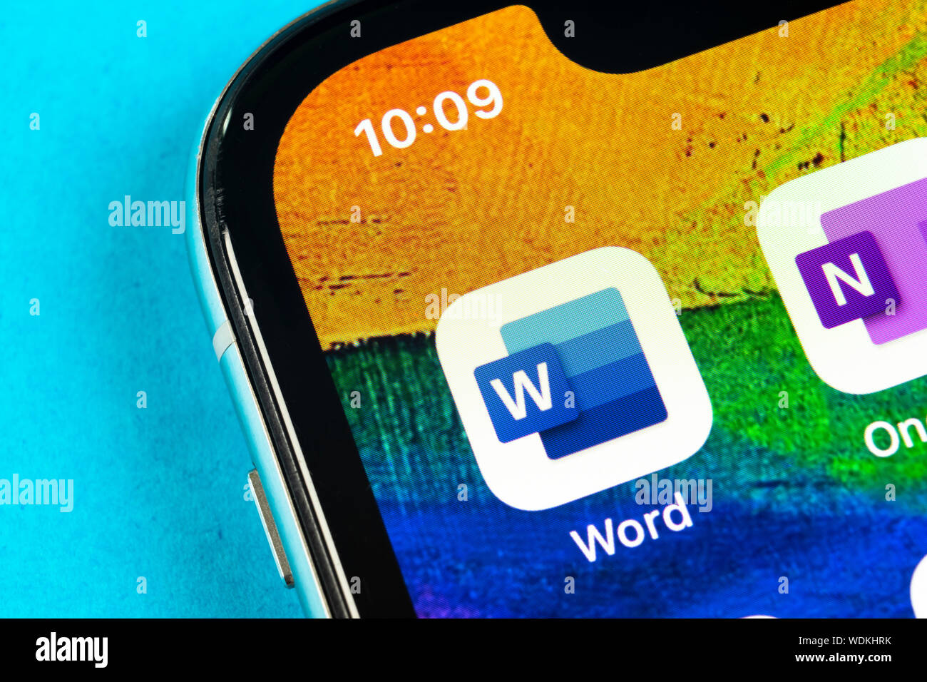 Helsinki, Finnland, 4. Mai 2019: Microsoft Word Symbol auf Apple iPhone X-close-up. Microsoft Office Word Symbol. Microsoft Office auf mob Stockfoto