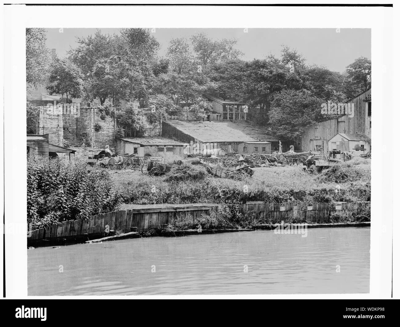 Godey Kalköfen (Ruinen) 1. Historischer amerikanischer Gebäude Umfrage Fotograf unbekannt, Post 1907. Äußere AUS WEST Kopiert von Drucken in Dateien der National Capital Region, National Park Service, Washington, DC - godey Kalköfen (Ruinen), Kreuzung von Rock Creek & Potomac Parkway, Washington, District of Columbia, DC Stockfoto