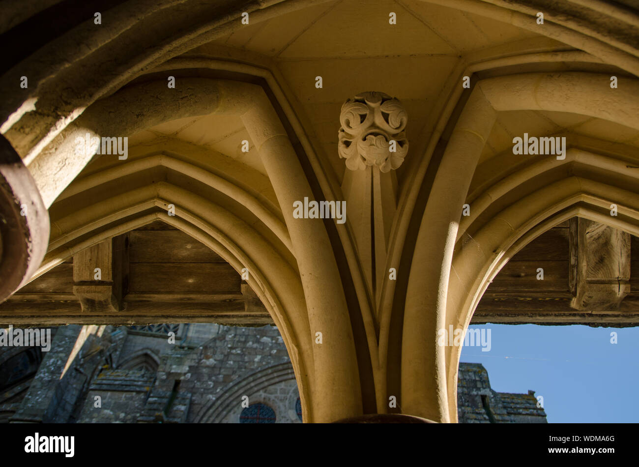 Detail der Bögen in Mont Saint Michel. Stockfoto