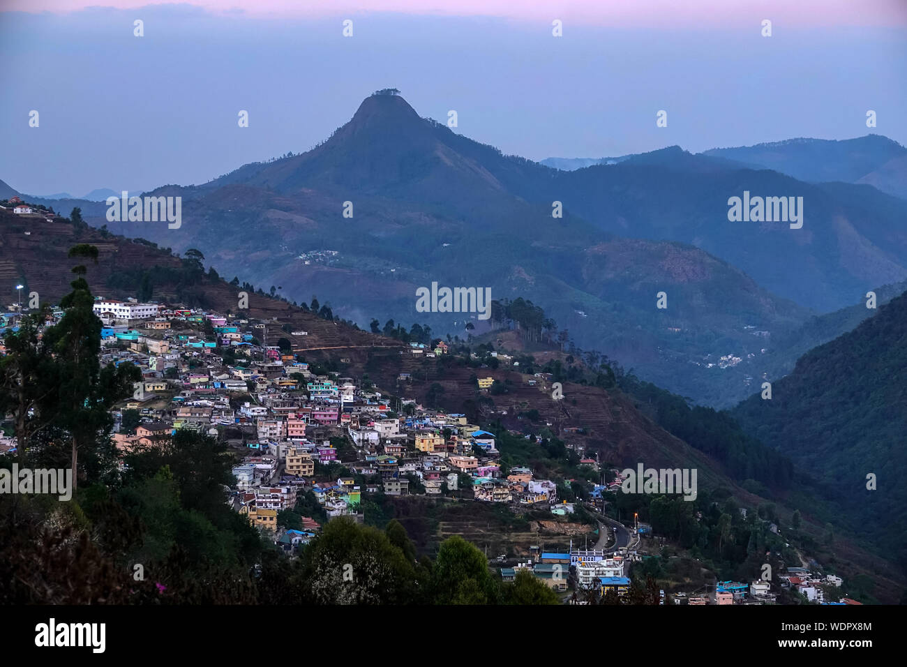 Touristische Attraktion Bilder in Kodaikanal tamilnadu Indien von oben auf dem Hügel. Bild zeigt die schöne Natur. Stockfoto