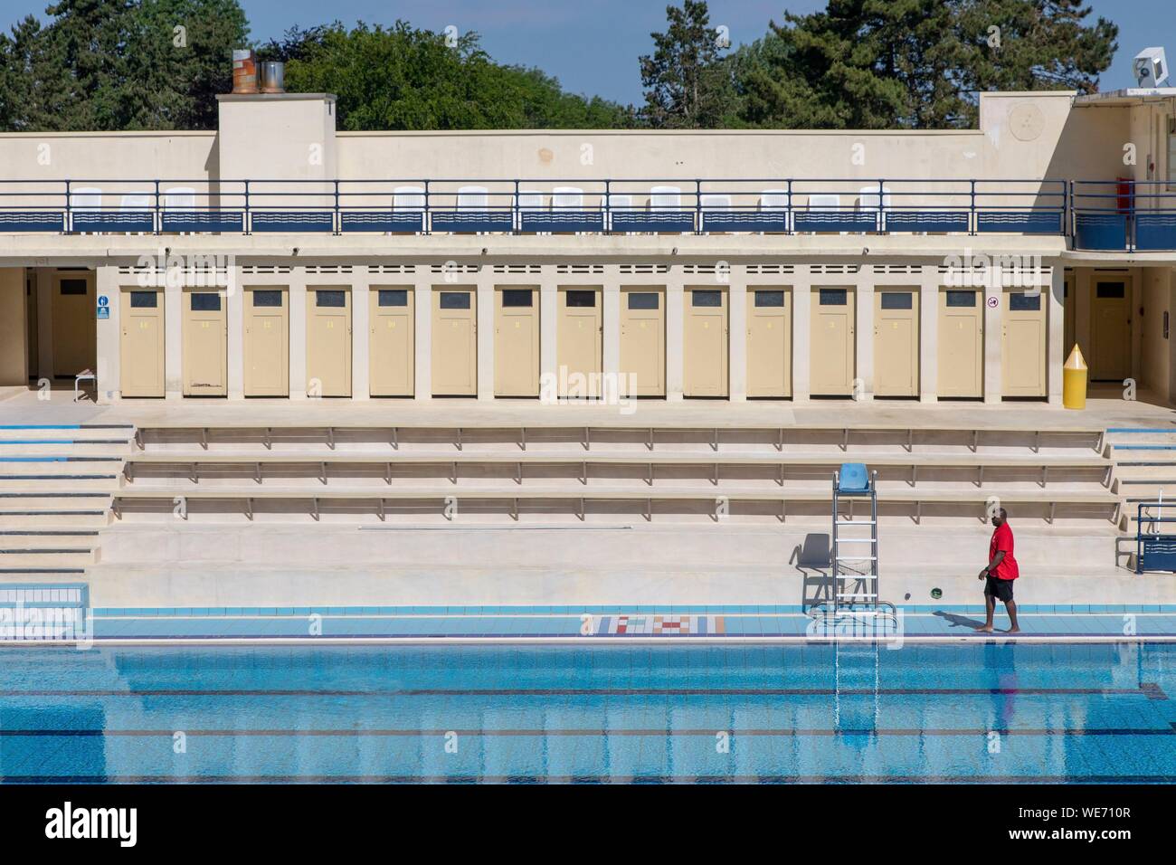 Frankreich, Nord-Pas-de-Calais", Bruay la Buissiere, Salengro pool im Art Deco Stil Stockfoto