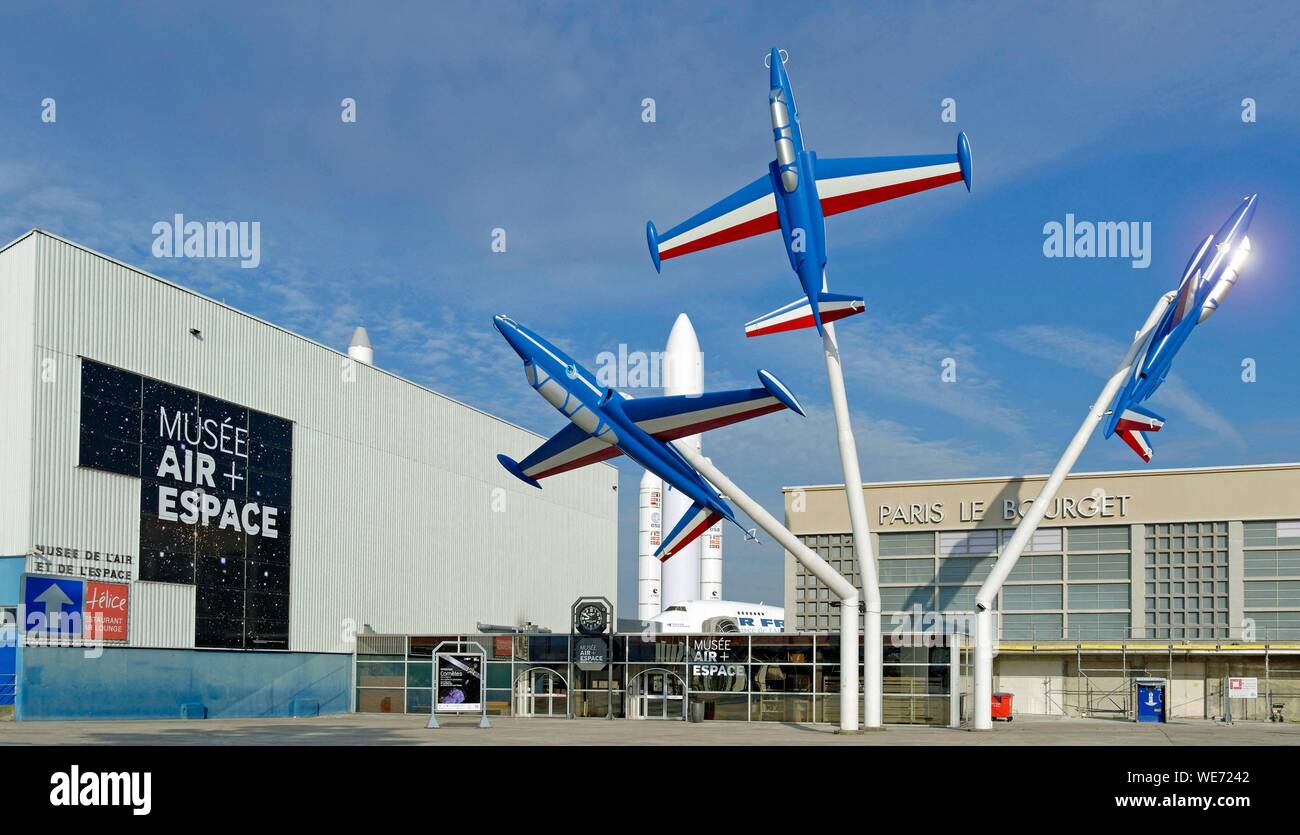 Frankreich, Seine Saint Denis, Le Bourget, Musée de l'Air et de l'Espace du Bourget (Luft- und Raumfahrtmuseum), Fouga Magister Flugzeuge de la Patrouille de France Stockfoto