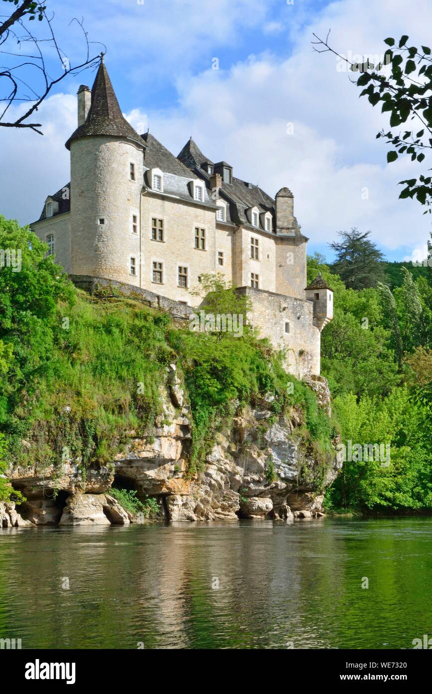 Frankreich, Lot, Lacave, Schloss von La Treyne, hotel des Unternehmens Relais et Chateaux am Rande des Flusses Dordogne Stockfoto