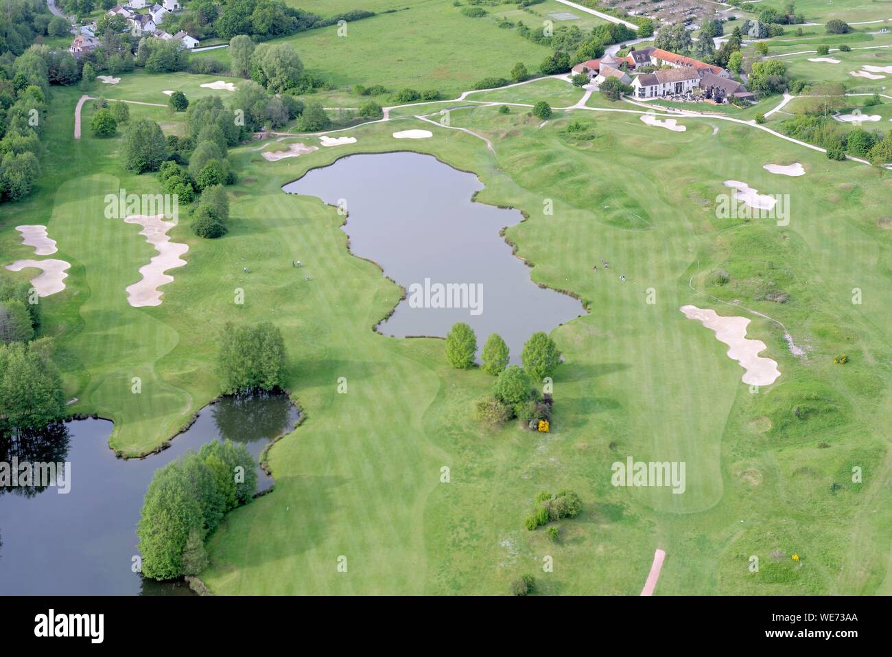 Frankreich, Essonne, Courson Monteloup, Courson Golfplatz (Luftbild) Stockfoto