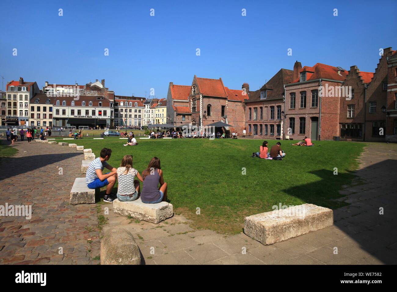 Frankreich, Nord, Lille, Rasen von der Belgischen Menschen Avenue in Lille Stockfoto