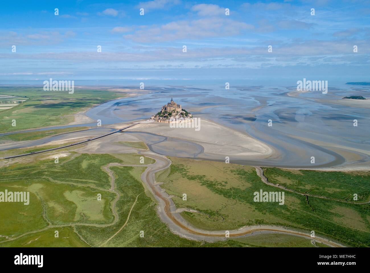 Frankreich, Manche, Bucht des Mont Saint-Michel, als Weltkulturerbe von der UNESCO (Luftbild) Stockfoto