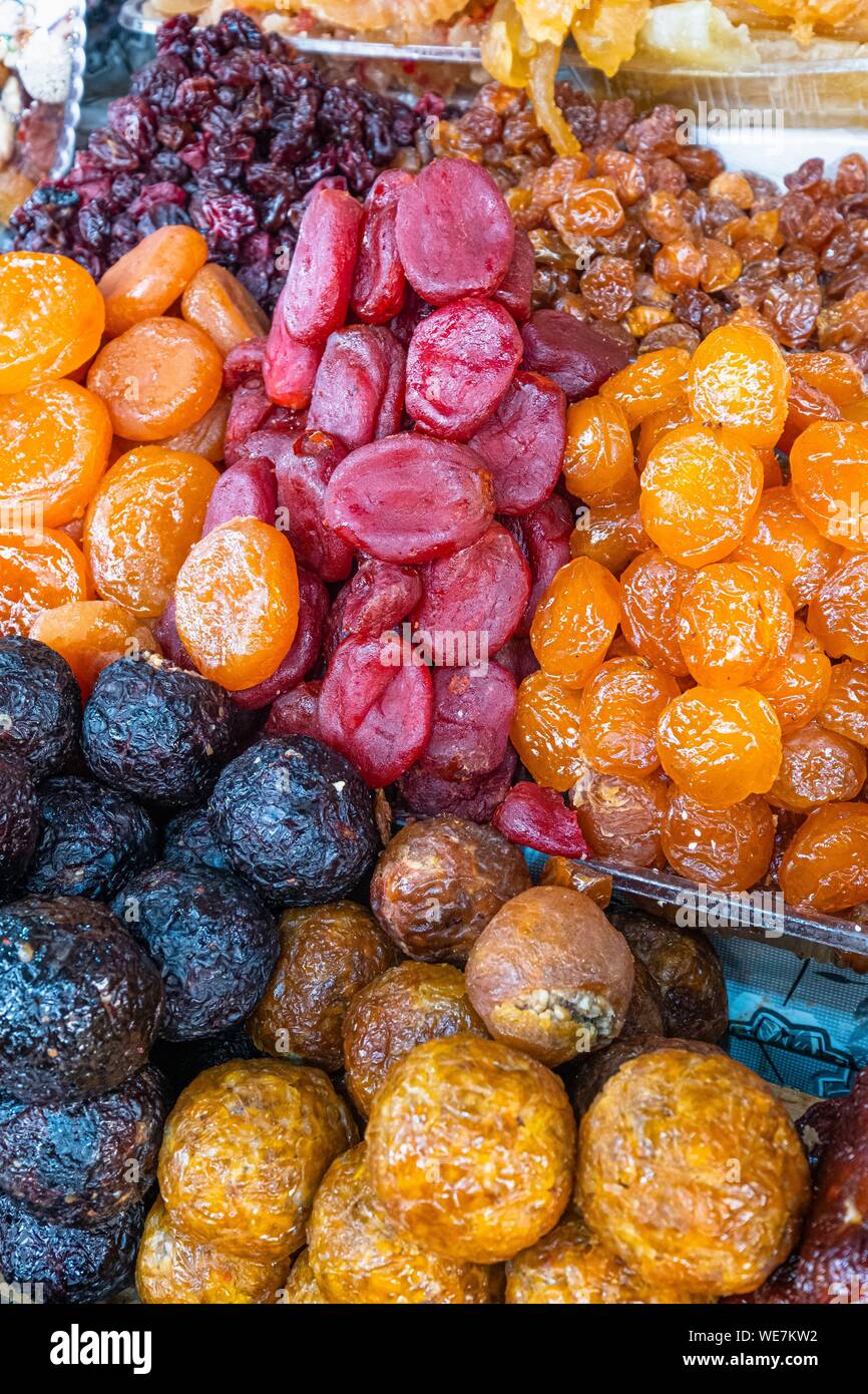 Armenien, Yerevan, Gummi, überdachte Markt der Armenischen Spezialitäten, Verkauf von Süßwaren Stockfoto