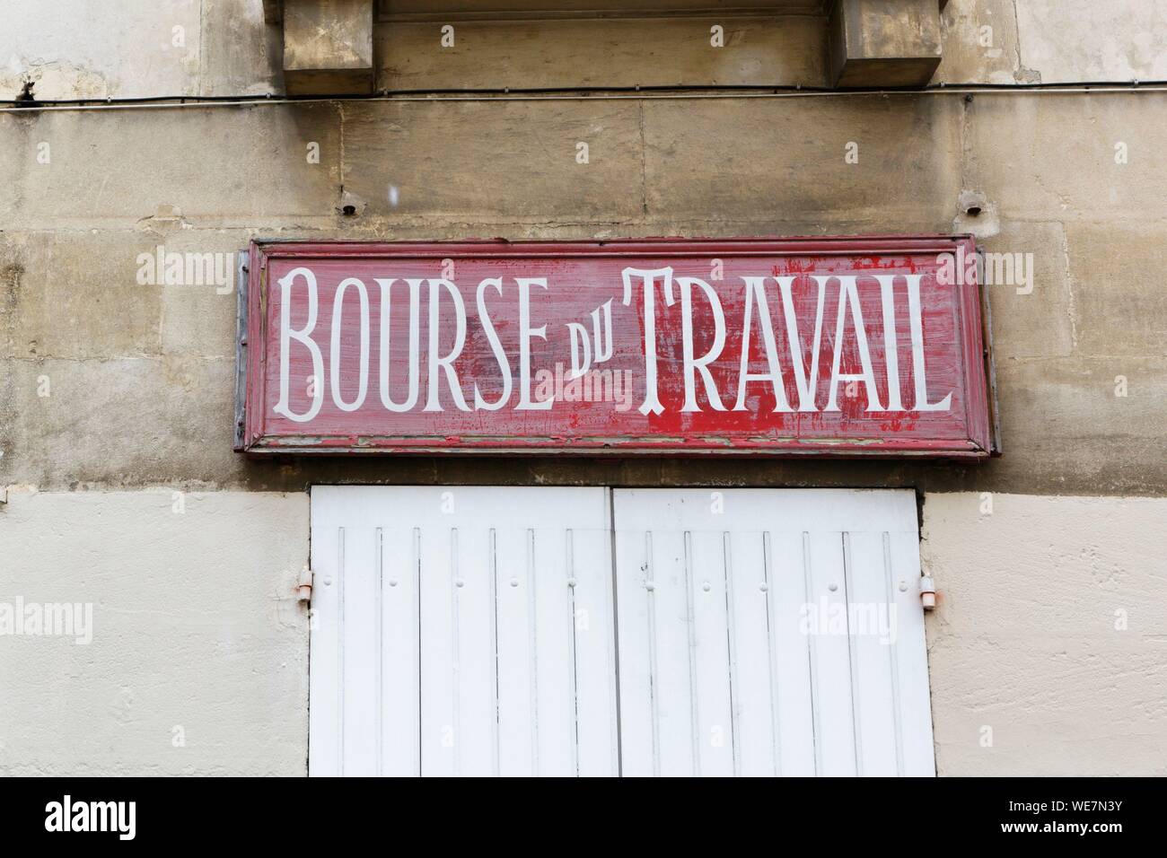 Frankreich, Vienne, Poitiers, Zeichen Bourse du Travail, Arbeitsamt, lokale Gewerkschaft Büro Stockfoto