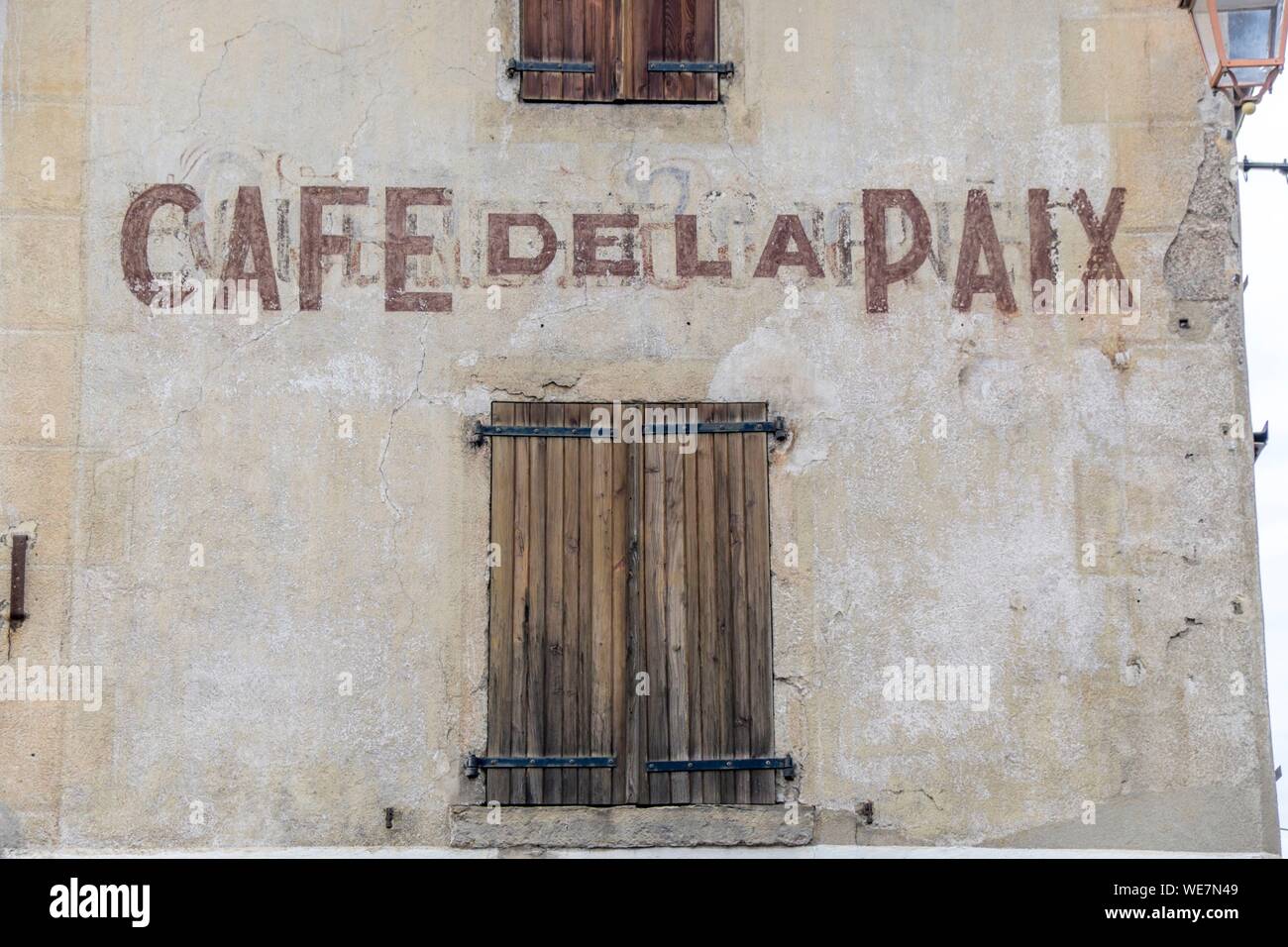 Frankreich, Puy de Dome, Noiretable, Cafe de la Paix, Frieden bar Stockfoto