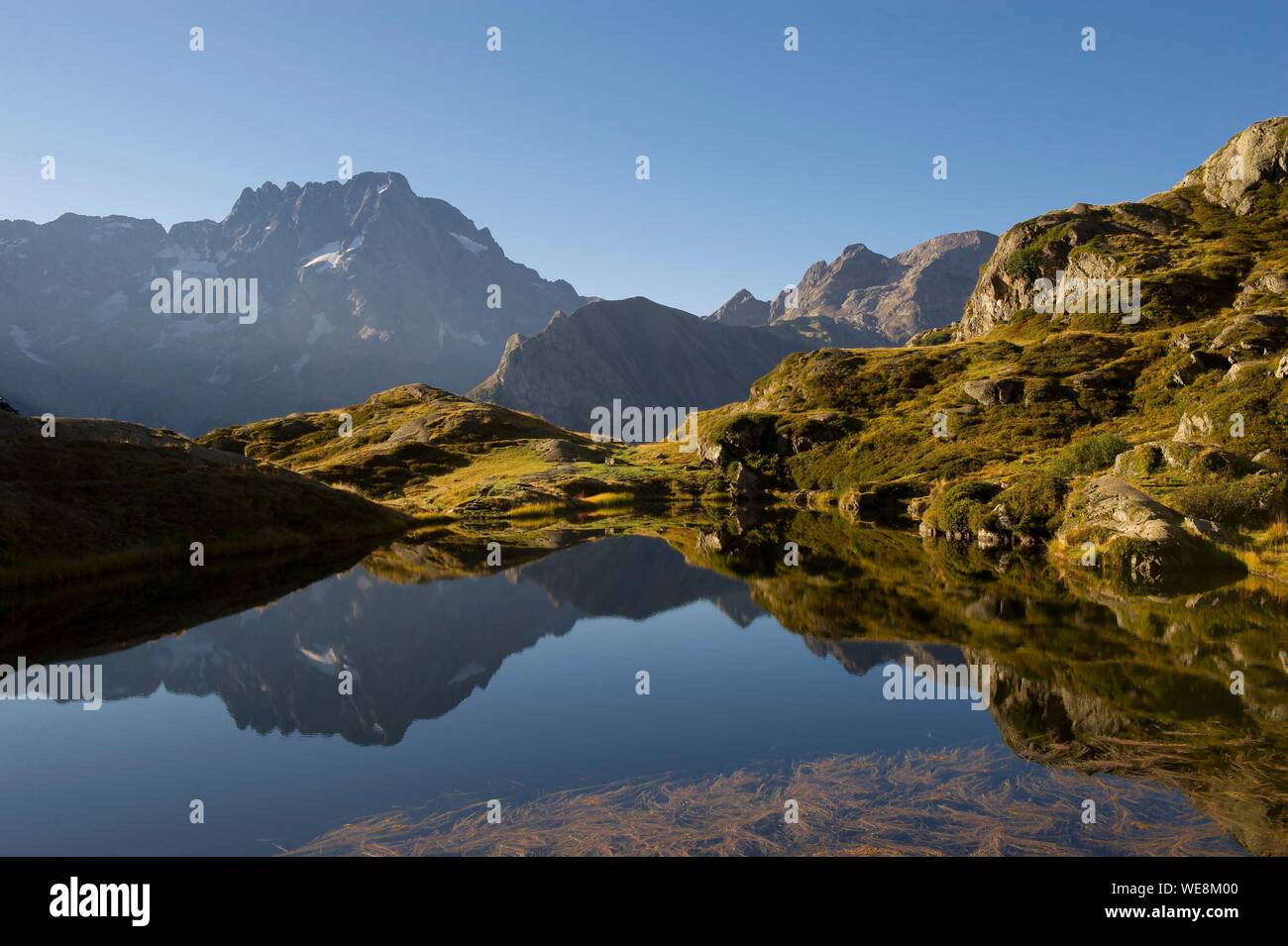 Frankreich, Hautes Alpes, massiv von Oisans, Nationalpark, Valgaudemar, See Lauzon und Sirac (3441 m) Stockfoto