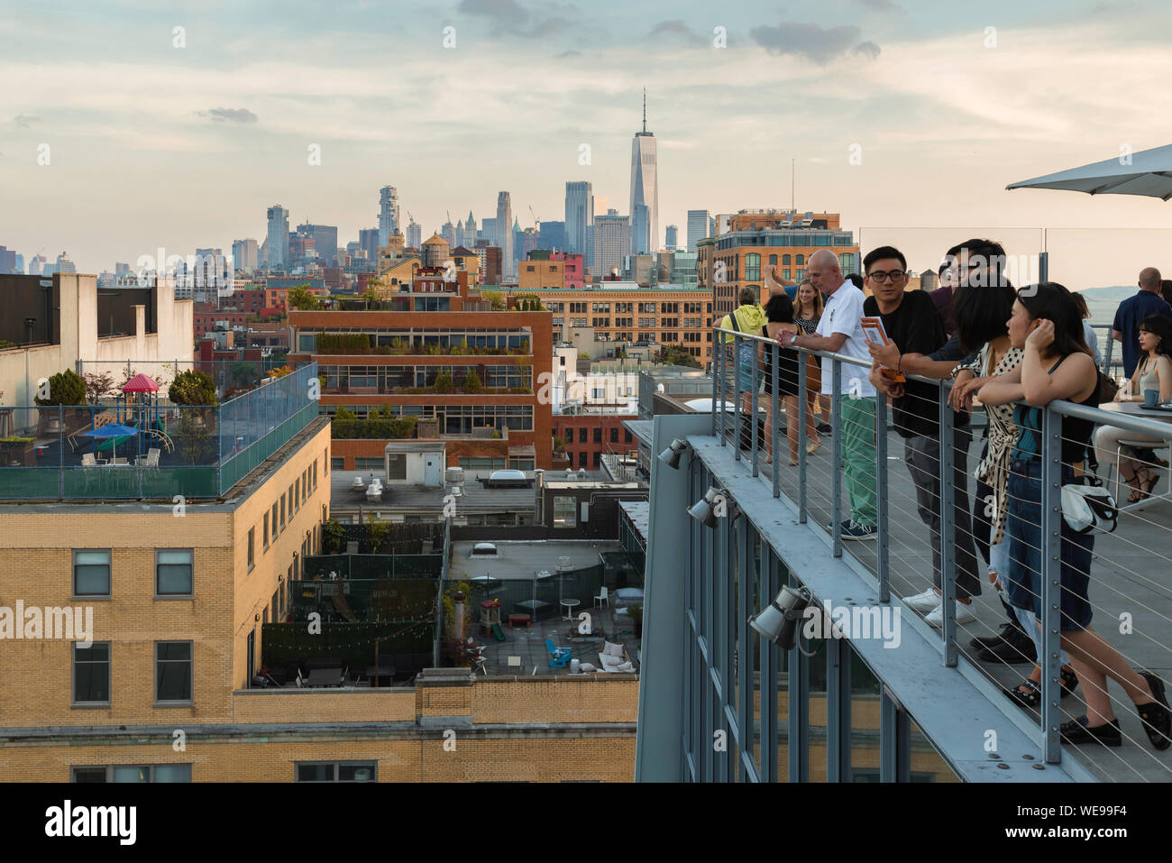Whitney Museum, Blick auf Lower Manhattan von der Aussichtsterrasse auf dem Dach des Whitney Museum der amerikanischen kunst, New York City, USA Stockfoto