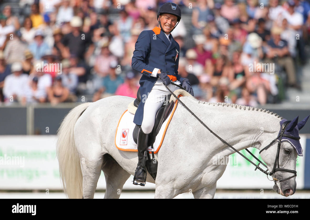 30. August 2019, Niedersachsen, Luhmühlen: Pferdesport, Eventing, Europäische Meisterschaft: Niederländische eventing rider Tim Lippen auf Bayro reitet in der Dressur. Foto: Friso Gentsch/dpa Stockfoto
