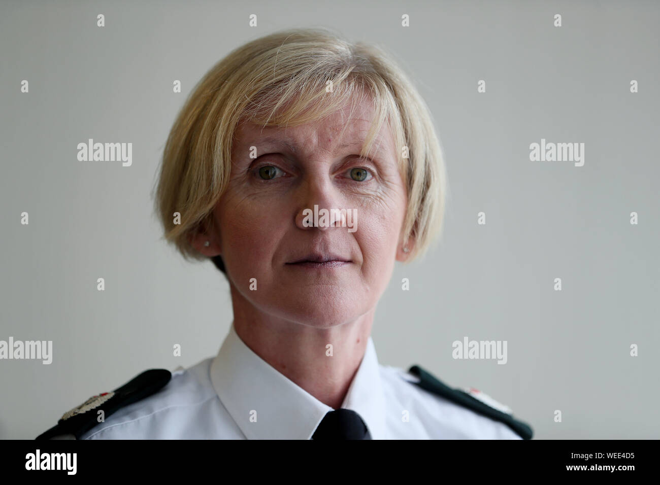 Polizei in Nordirland (PSNI) temporäre Assistant Chief Constable, operative Unterstützung Abteilung Barbara Grau, an der PSNI Zentrale in Belfast, der gesagt hat eine no-deal Brexit ein Jahr lang Aufwallung in der dissident republikanischer Gewalt in Nordirland könnte. Stockfoto