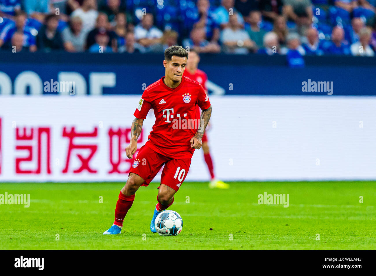 24 augustus 2019 Gelsenkirchen, Deutschland Fußball Schalke 04 V Bayern München 24-08-2019: Voetbal: Schalke 04 V Bayer München: Gelsenkirchen L-R FC Bayern München Spieler Philippe Coutinho Stockfoto